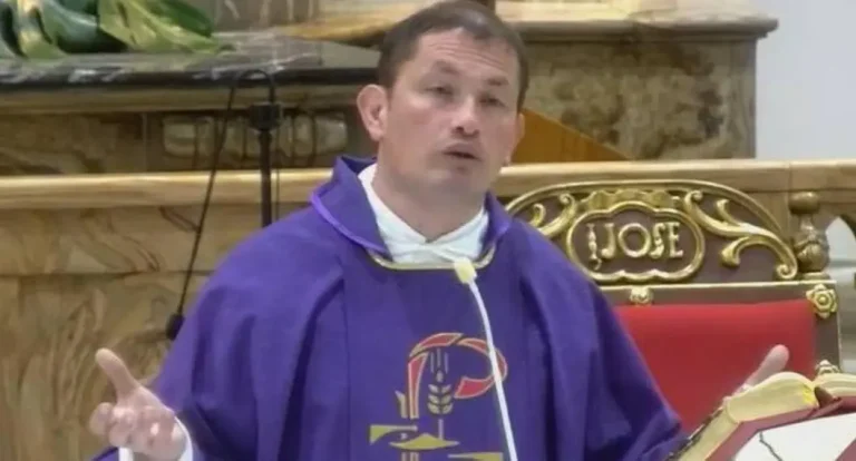 Sacerdote insulta a los paisas en plena eucaristía en Chiquinquirá