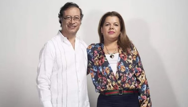 Atentan contra exesposa del presidente Petro: la mujer fue atacada cuando se movilizaba en un carro