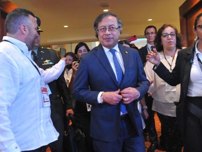 Imagen de Gustavo Petro ha caído en los últimos meses según encuesta