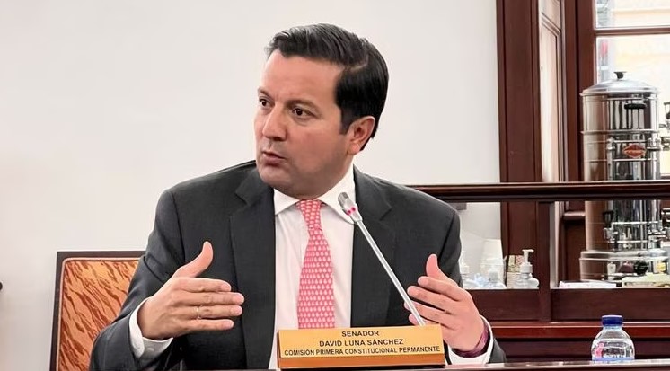 Reforma a la salud: Gobierno modificó el proyecto para que sea una ley ordinaria