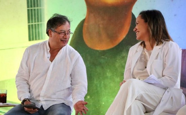 Reforma de salud : arranca el pulso en el Congreso