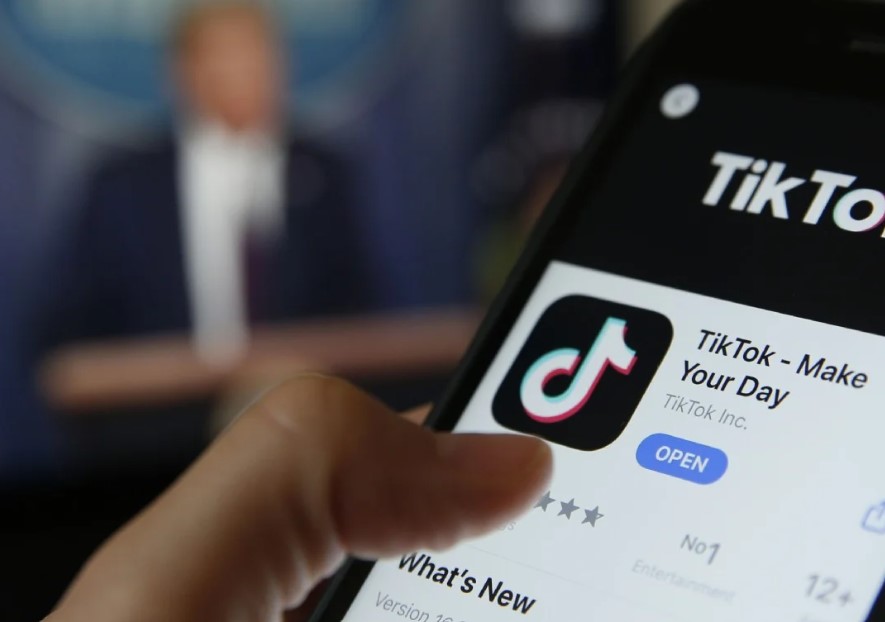 Tik Tok es la red más usada por las traficantes de personas para ofrecer cruce de frontera a EE.UU.