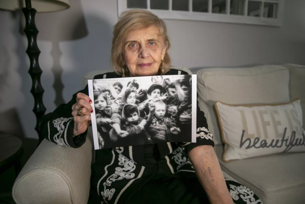 Tiktoker influyente y sobreviviente del Holocausto: La conmovedora historia de una abuela que educa en las redes sociales