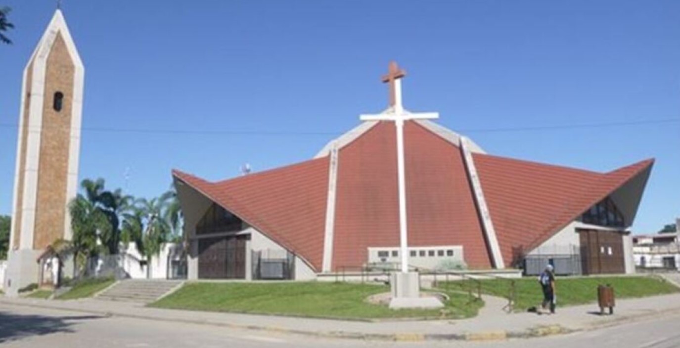 Delincuente se queda dormido tras robo en iglesia de Argentina