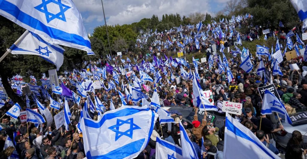 Reforma Judicial desata el caos y protestas en Israel