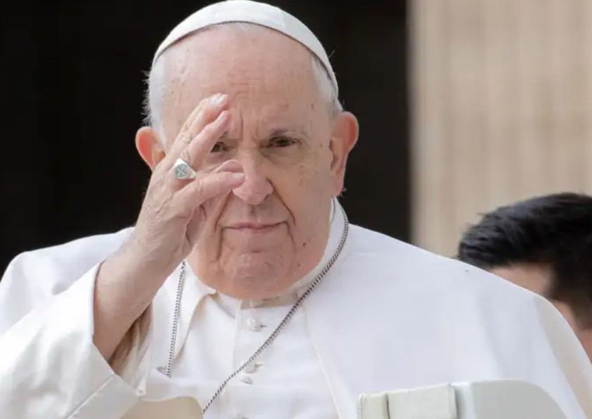 Papa Francisco aboga por periodistas libres en "Día Mundial de la Libertad de Prensa"