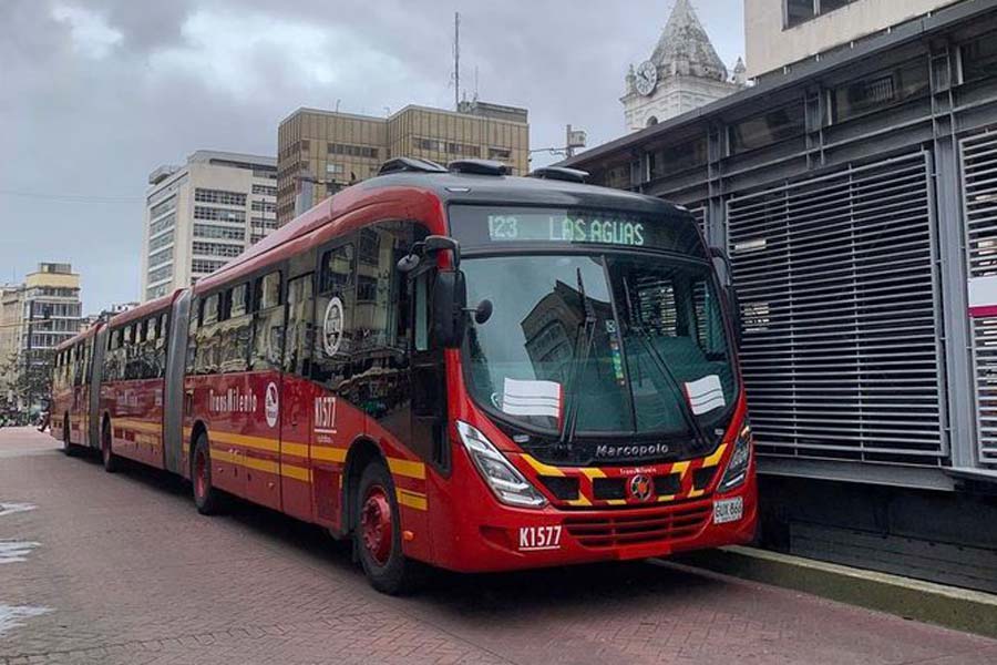 TransMilenio embistió a personas que intentaron colarse
