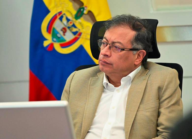 Presidente Petro niega que dinero robado a Laura Sarabia fuera suyo