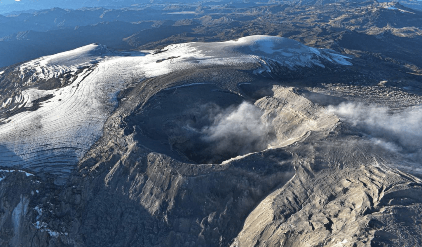 En último boletín Servicio Geológico Colombiano da cuenta del aumento en la sismicidad y emisiones de ceniza en el Nevado del Ruíz