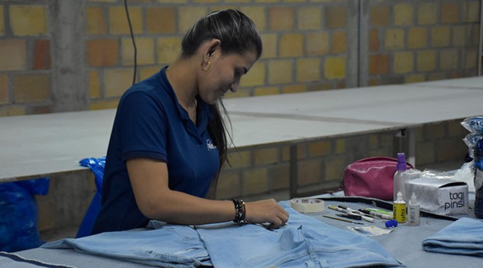 Mujeres en Colombia: Brechas económicas que persisten