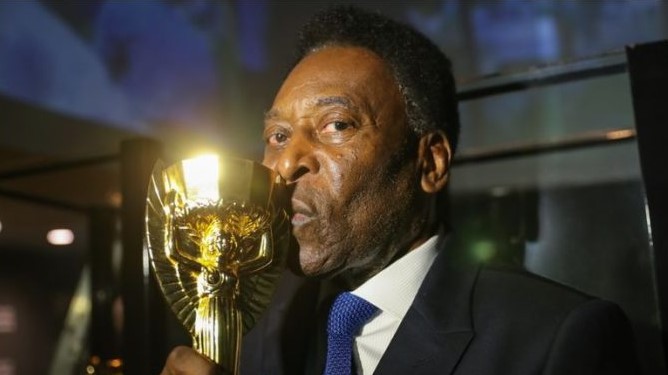 Pelé dejó a su viuda 30% de su patrimonio y menciona en testamento a una posible hija no reconocida