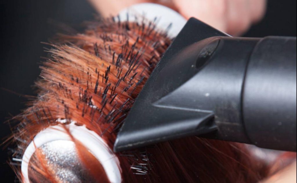 Descuido con secador de cabello desata incendio en apartamento de Bucaramanga