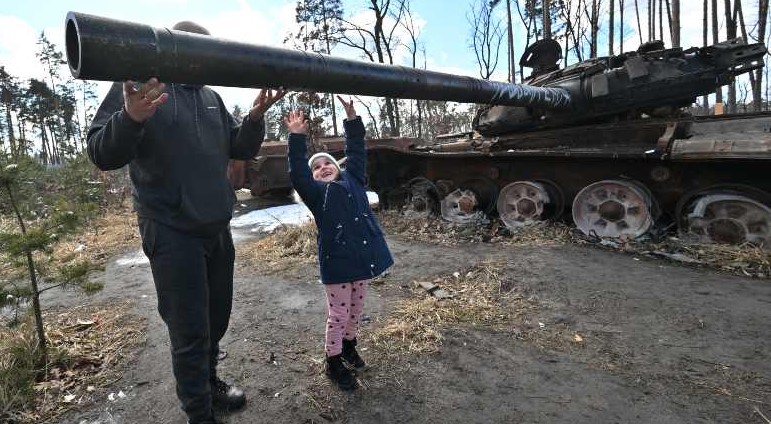 Ucrania denuncia “secuestro” de niños trasladados a Rusia