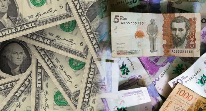 Dólar en Colombia cae a mínimos de 2022