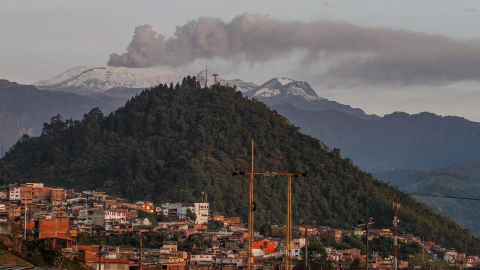 Alertan sobre estafas a nombre del Nevado del Ruiz