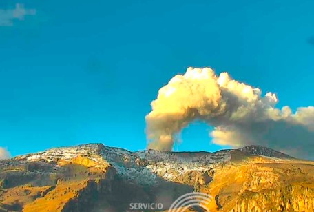 Probabilidades de erupción del volcán Nevado del Ruiz son cada vez más altas