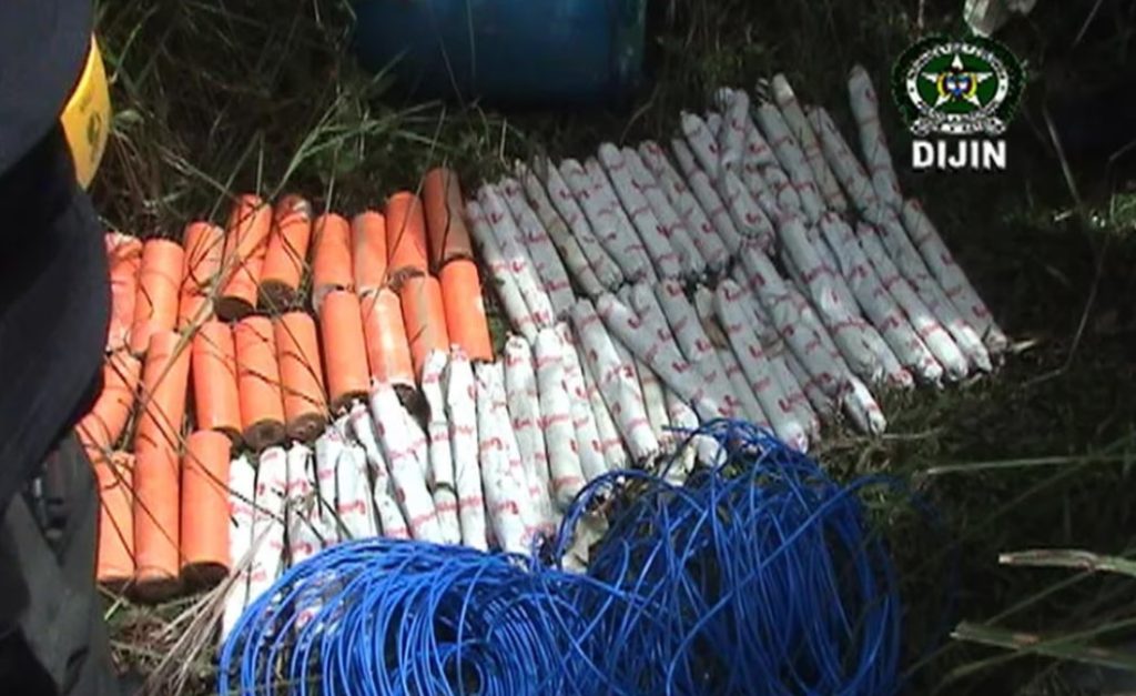 Encuentran una tonelada de explosivos en Bogotá