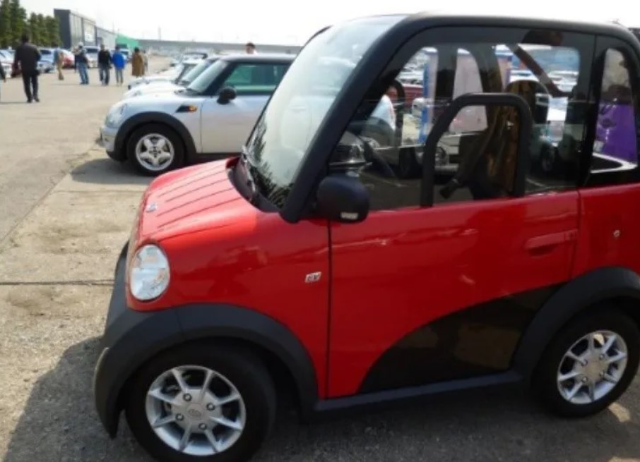 ¿Cómo es y cuánto cuesta el auto más barato del mundo?