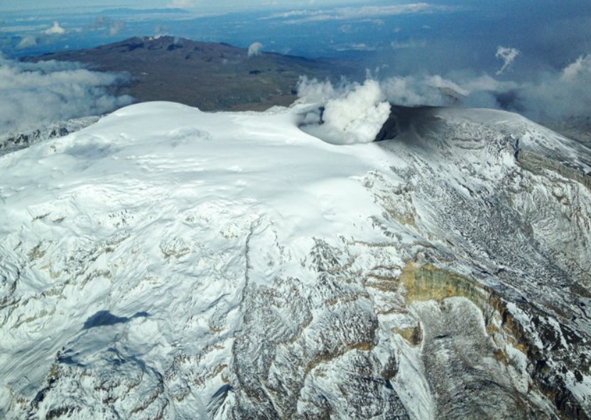 Reportan sismos en municipio aledaño al Volcán Nevado del Ruiz