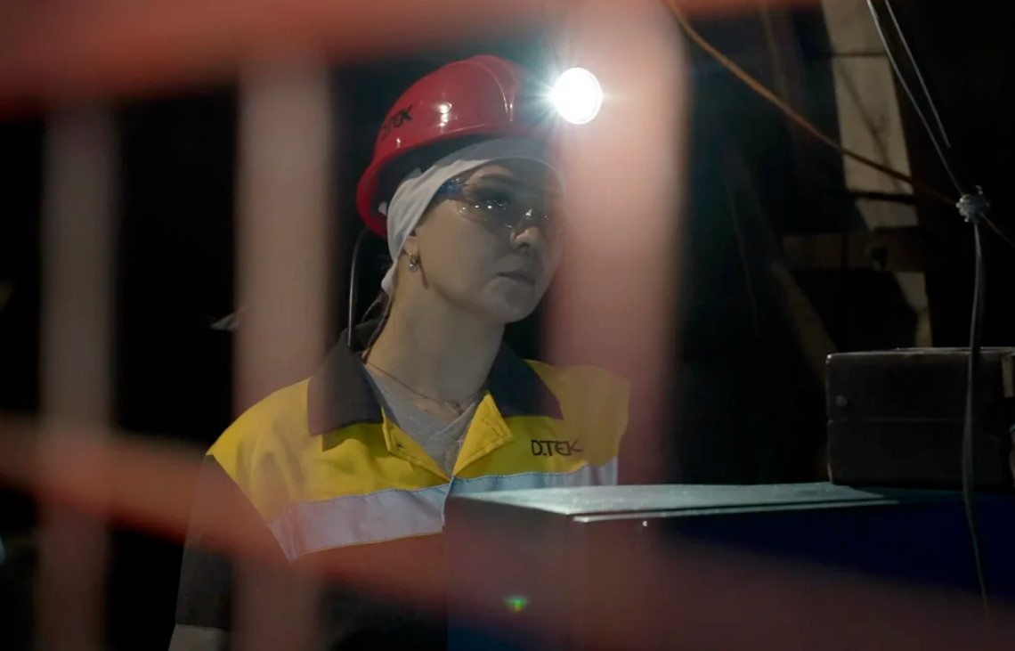 Ucrania: mujeres rompen normas de género y sirven a su país en la guerra