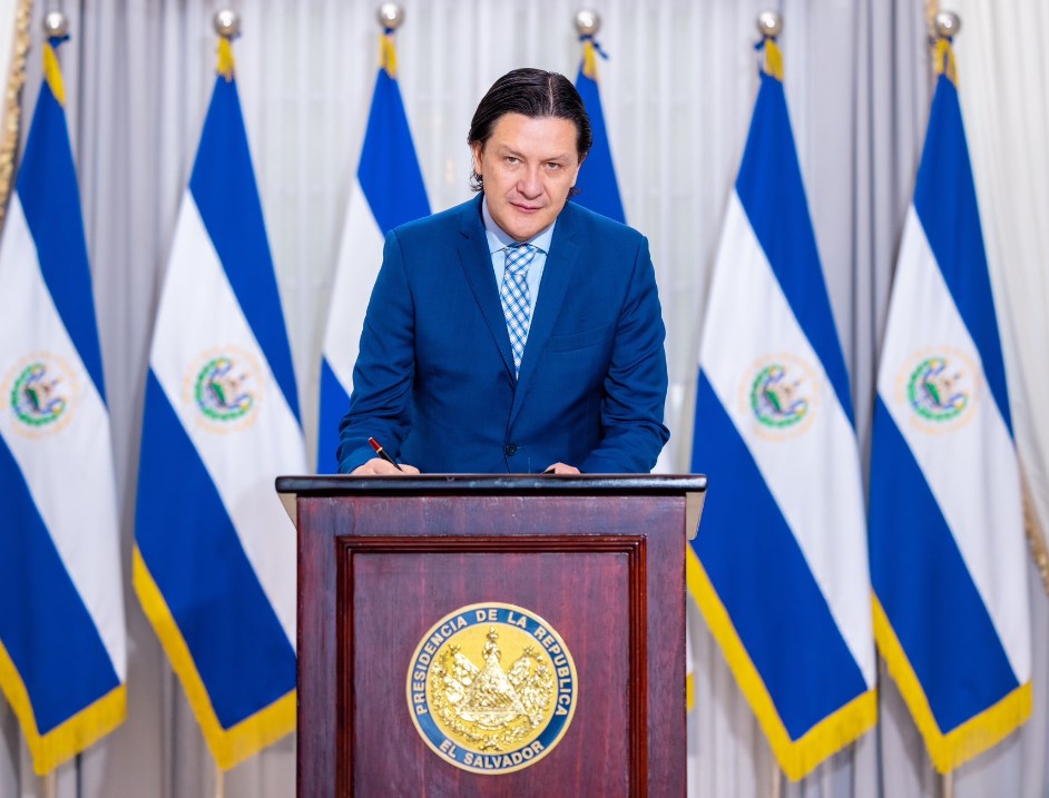 Un colombiano es ficha clave del equipo de gobierno de Nayib Bukele