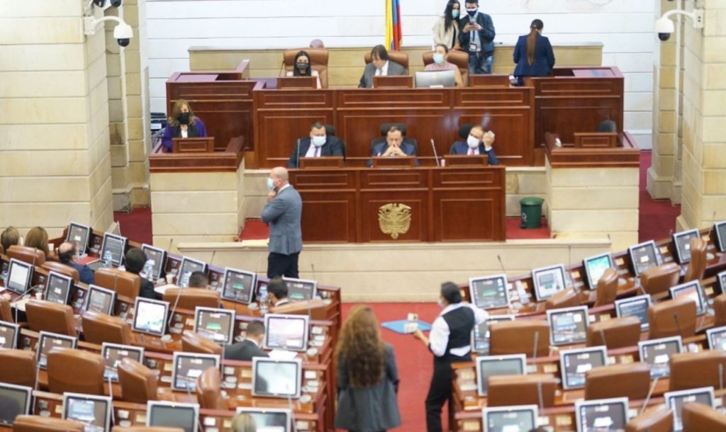 Sarabia será llamada a debate de control por el caso de su exniñera