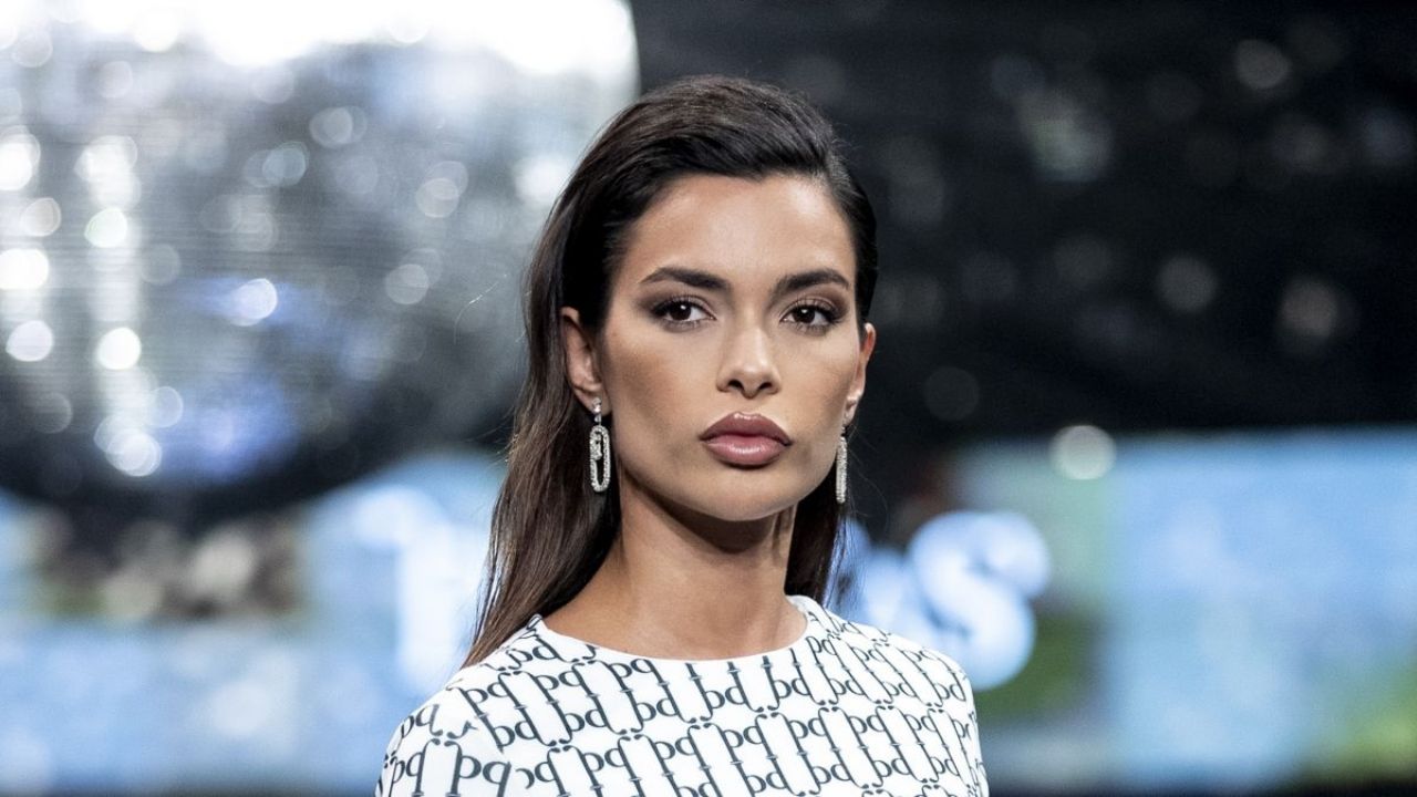 La esposa de Dani Alves muestra su apoyo a Shakira tras el lanzamiento de su nueva canción "Acróstico"