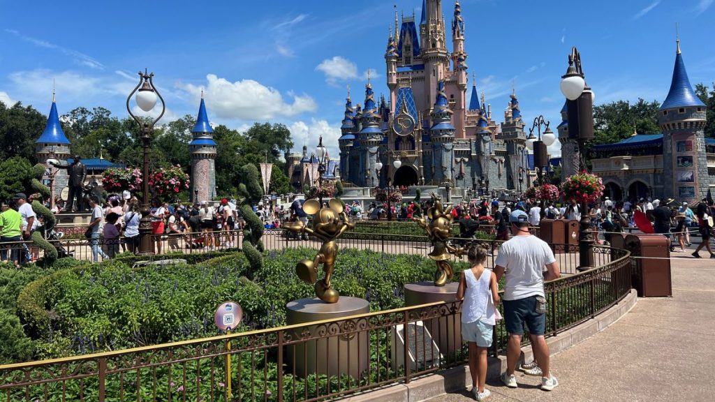 Junta de supervisión del distrito fiscal especial de Disney demanda a la compañía tras su propia demanda