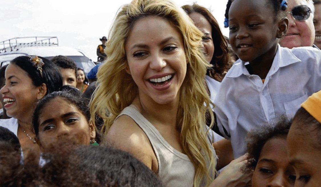 Shakira anuncia construcción de módulo educativo para niños de La Guajira