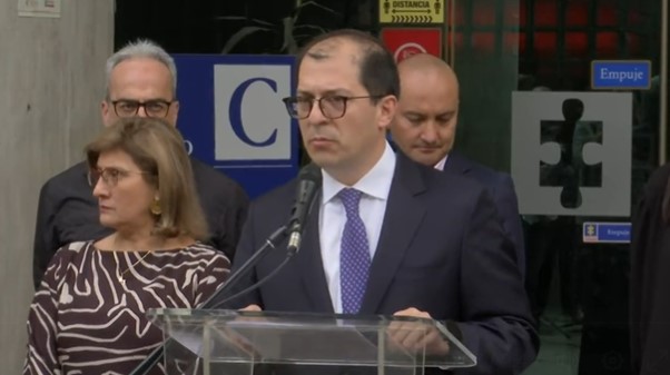 Fiscal Barbosa reveló que comunicaciones de la exniñera de Laura Sarabia fueron interceptadas ilegalmente