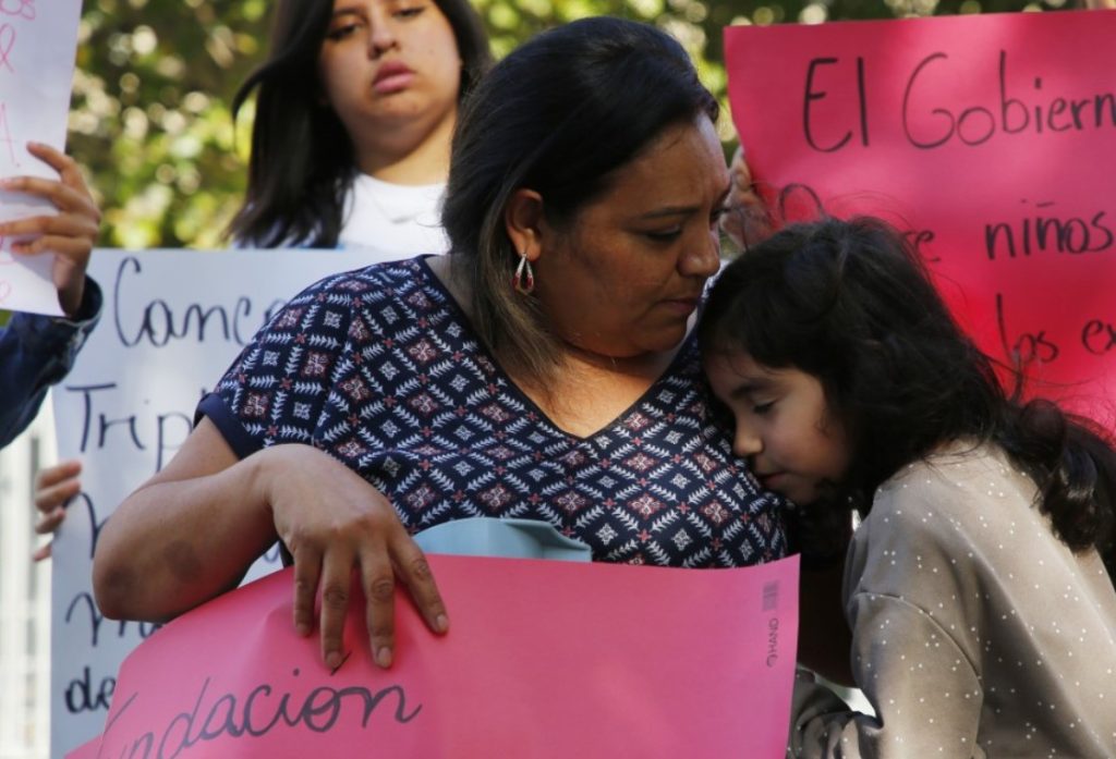 Para reducir gastos, México cancela leyes sobre cáncer de mama