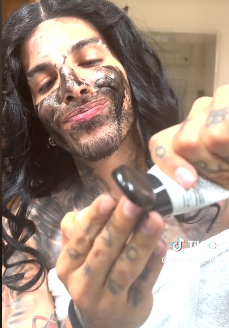 La 'dulce venganza' de Rauw Alejandro hacia Rosalía