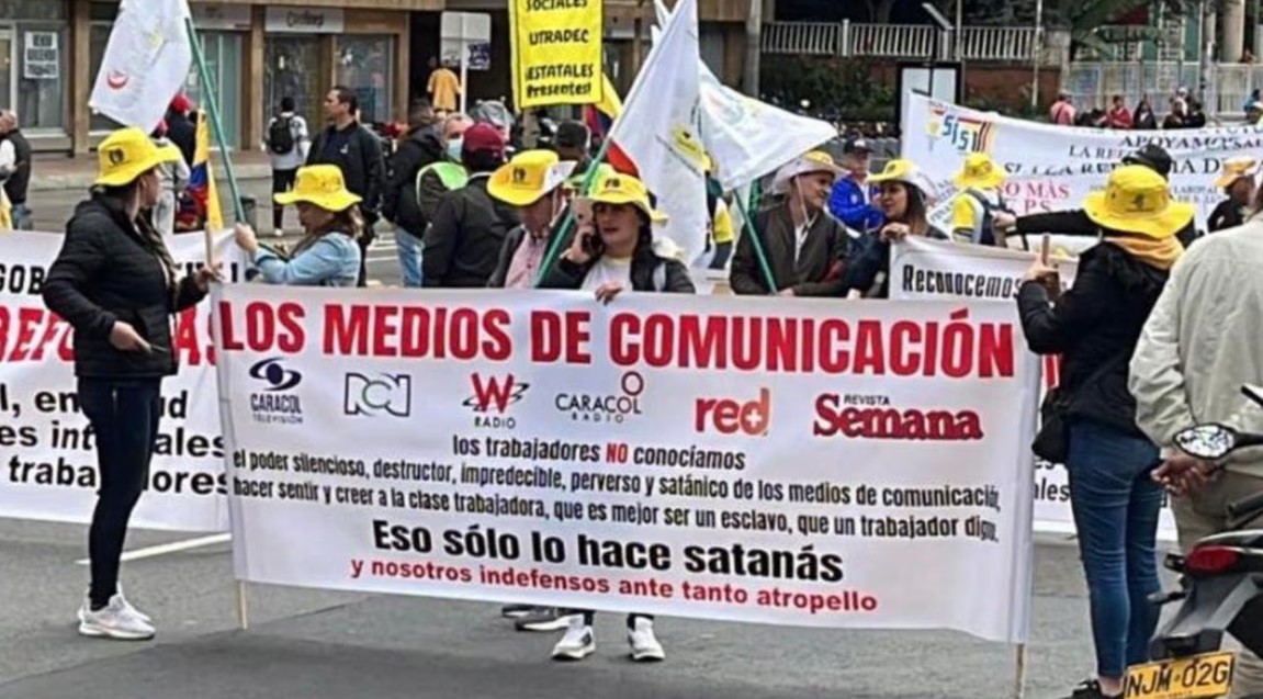 Arremetida contra la prensa en la marcha pro reformas