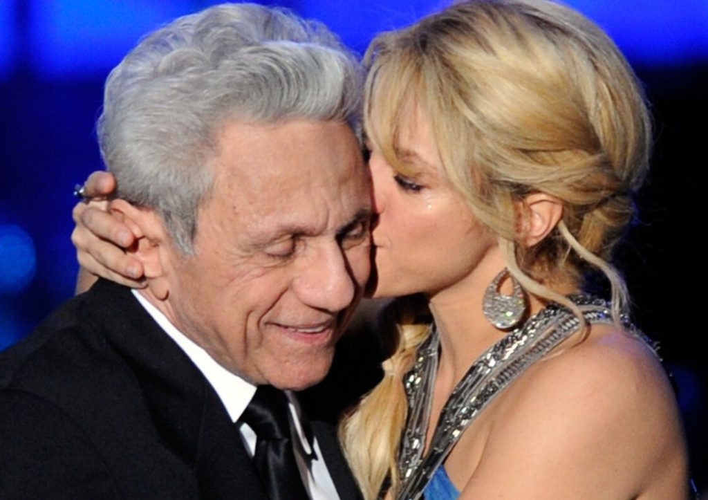 Se espera que Shakira llegue a Cartagena en las próximas horas para acompañar cirugía de su padre