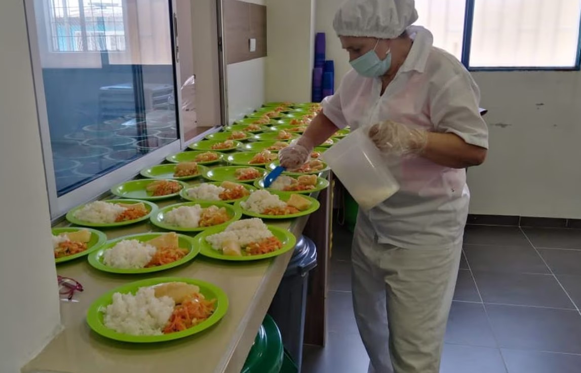 Varias regiones tienen en riesgo su Plan de Alimentación Escolar