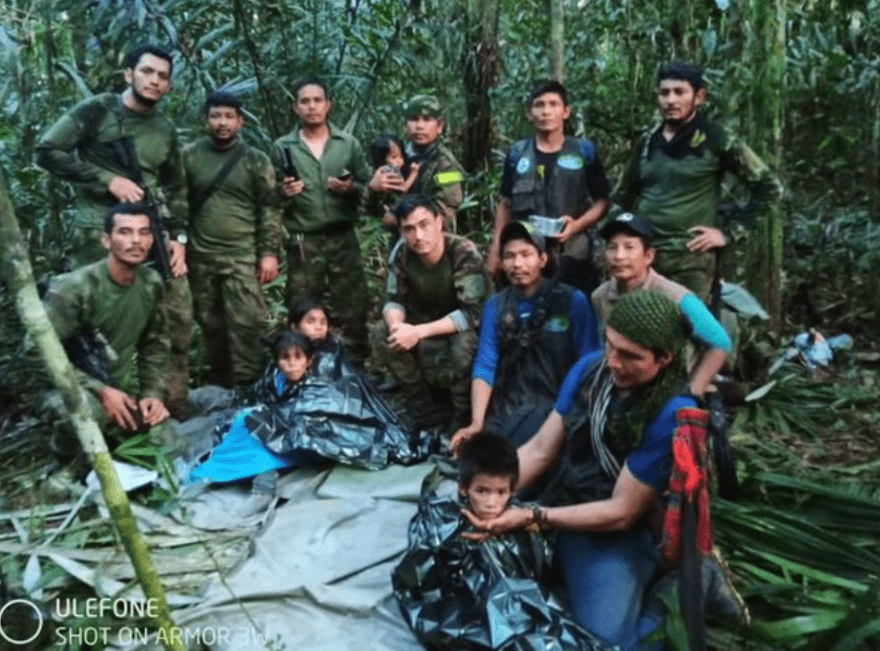 Encuentran con vida a los 4 niños que estaban perdidos en la selva de Guaviare