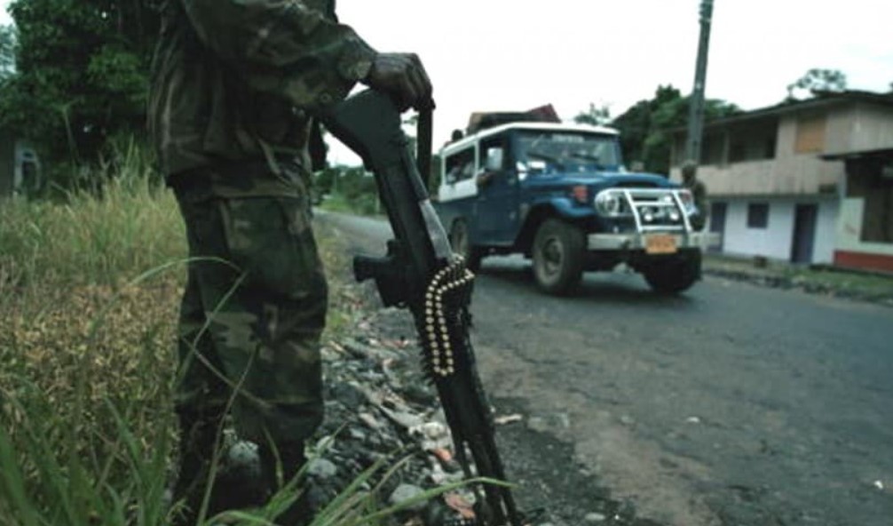 A indagatoria de la Fiscalía seis generales por casos de falsos positivos