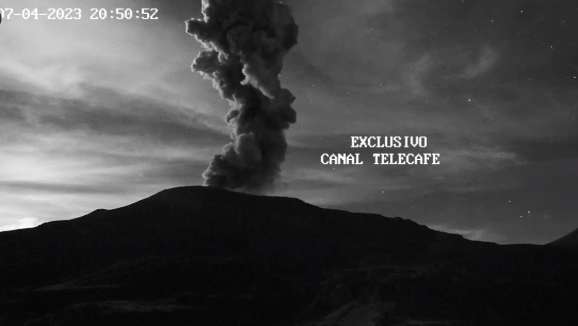 Registran actividad en el volcán Nevado del Ruiz
