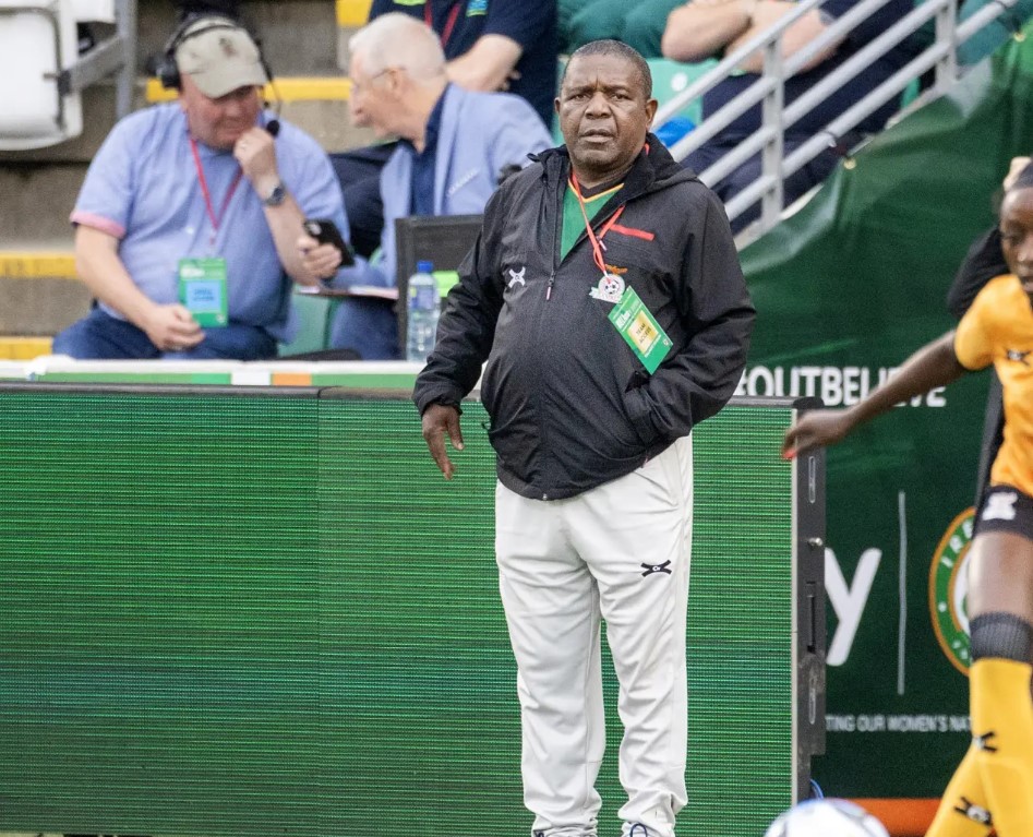 Acusan a entrenador de selección nacional de obligar a sus jugadoras a tener sexo con él