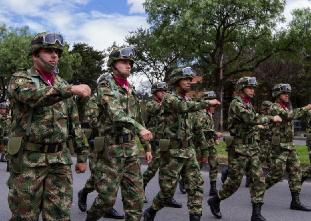 Fuerzas militares volverán a cobrar la mesada 14