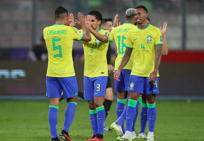 Brasil y Argentina lideran tabla de Eliminatorias tras primera fecha doble