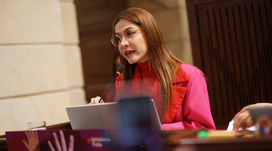 Representante Catherine Juvinao denuncia “engaño” de la Fiscalía