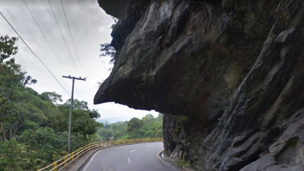 La siniestra historia tras la emblemática 'Nariz del Diablo' en la vía Bogotá-Girardot