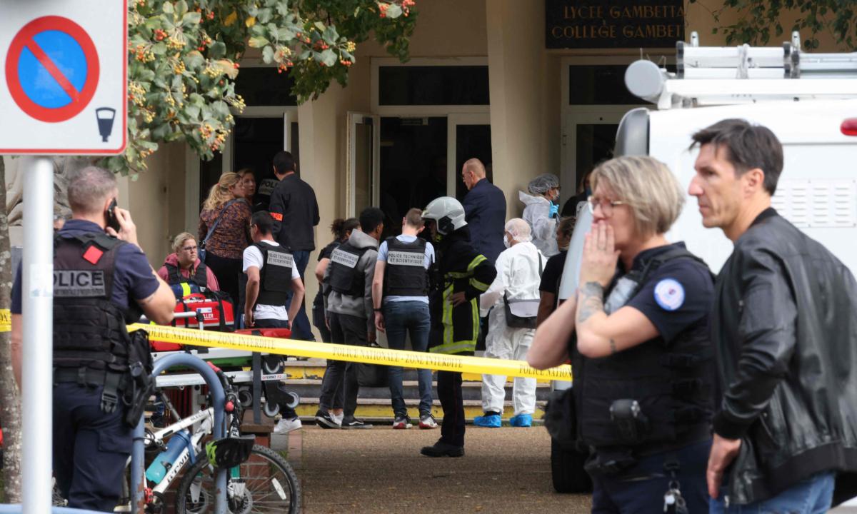 Hombre mata a un profesor en Francia y grita 'Alá es grande'