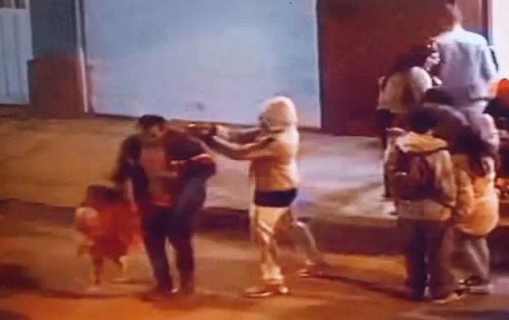 Capturan asesino del hombre que pedía dulces en Halloween junto a su hija en Soacha