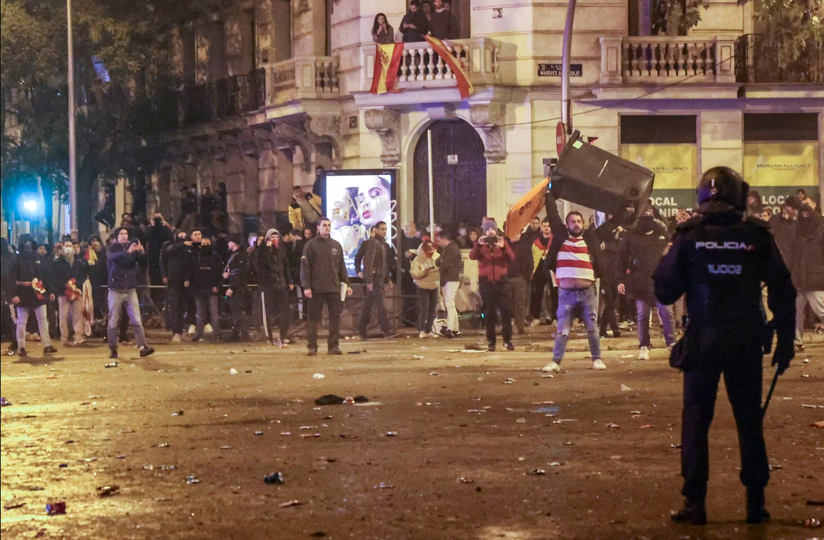 Manifestaciones en Madrid dejan 39 heridos contra reforma de sedición