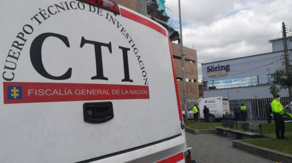 Hallan cuerpo sin vida de mujer transgénero en edificio de Bogotá