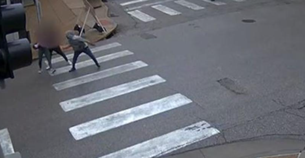 Así fue el intento de robo de un bebé en Estados Unidos