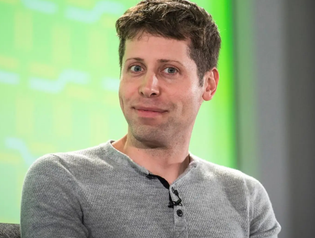 OpenAI 'reengancha' a Sam Altman como director ejecutivo de la firma
