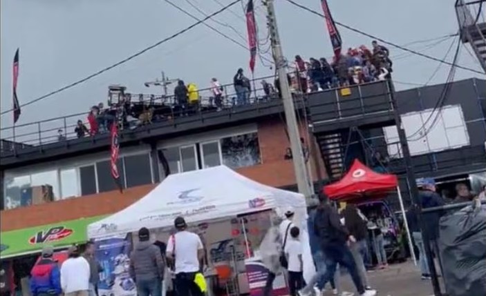 Tragedia en Autódromo de Tocancipá: una periodista muerta y varios heridos por caída de pantalla